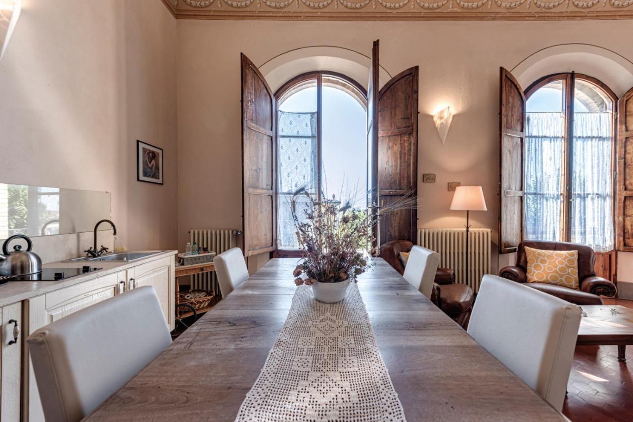 Appartamenti Villa Mascagni Вольтерра Екстер'єр фото