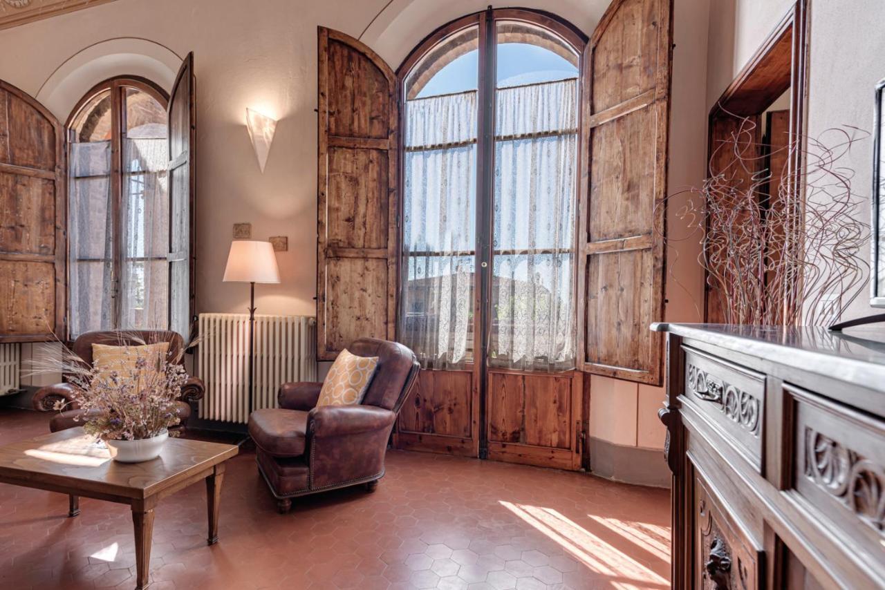 Appartamenti Villa Mascagni Вольтерра Екстер'єр фото